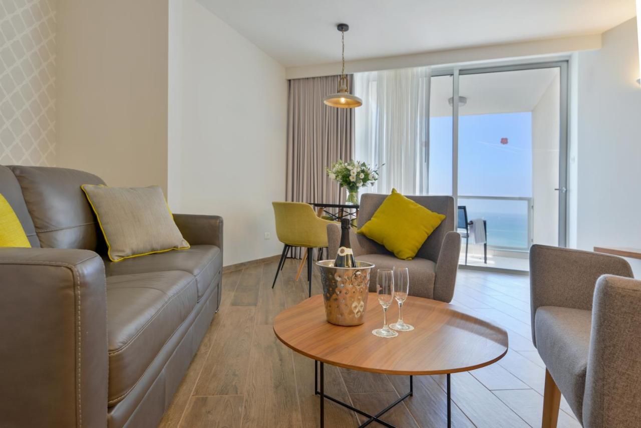 Hod Hasharon Luxury Apartment Herzelia 외부 사진