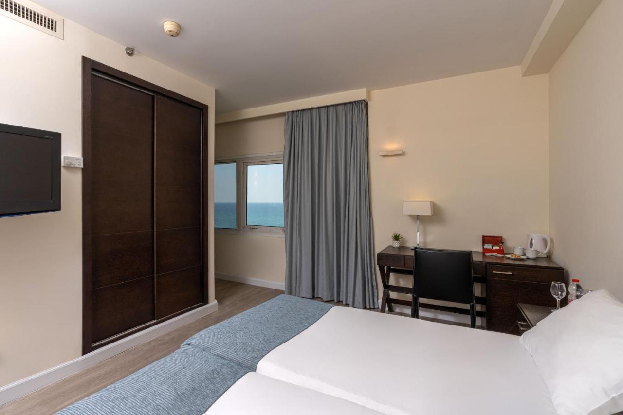 Hod Hasharon Luxury Apartment Herzelia 외부 사진